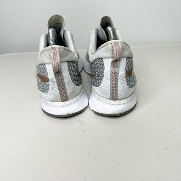 Nike Zoom Strike Athletic Shoes Women's 10 Lace Up Running Training Sneakers - Picture 2 of 10